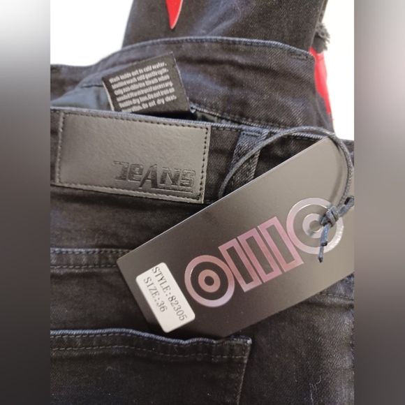 OlllO NWT Distressed Black Skinny Red Star Jeans Size 36 - Picture 7 of 8